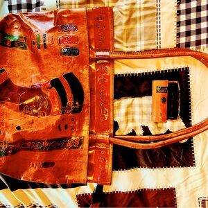 Nefertiti genuine, leather purse